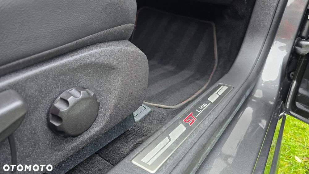 Ford Mondeo 2.0 EcoBlue ST-Line - 27