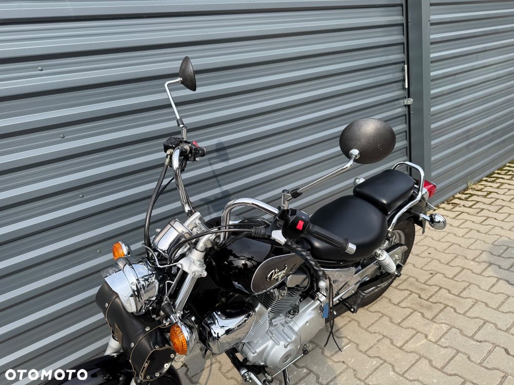 Yamaha Virago - 10