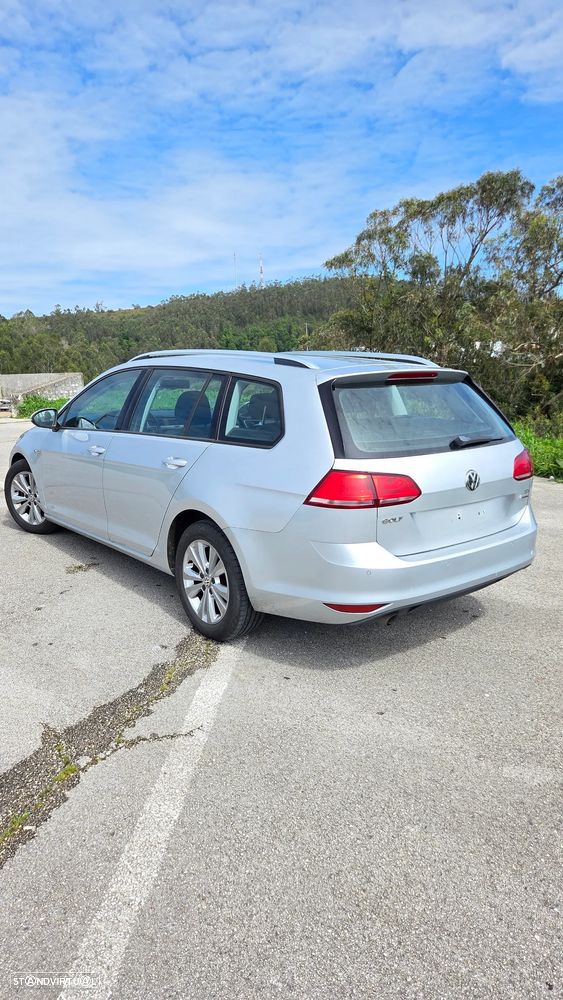 VW Golf 1.6 TDi BlueMotion Confortline - 3