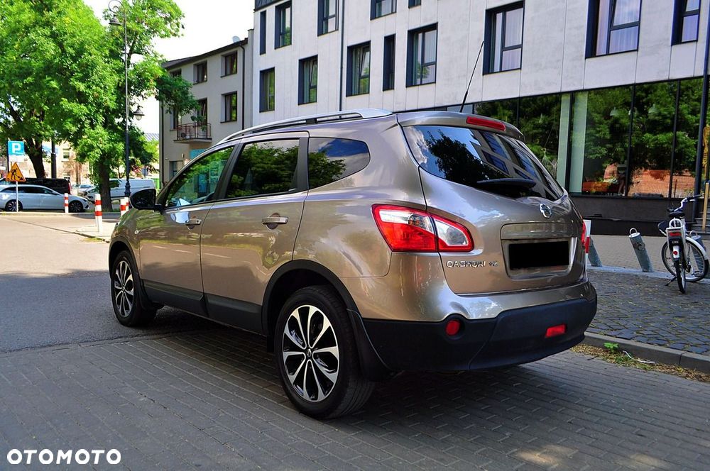 Nissan Qashqai+2 2.0 Acenta - 4