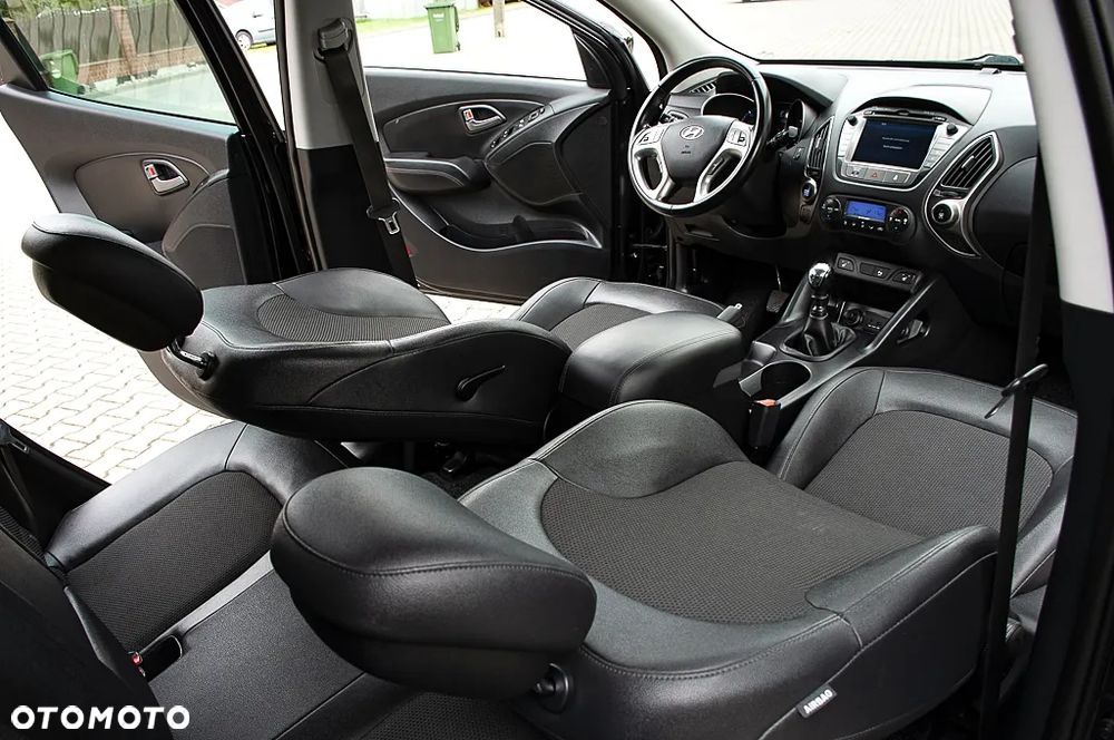 Hyundai ix35 2.0 CRDi 4WD Premium - 27