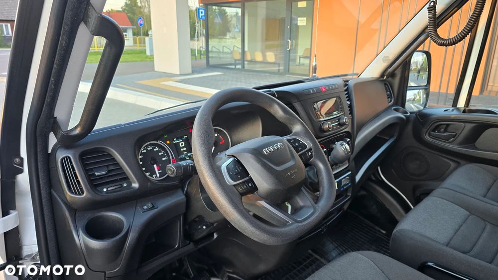 Iveco ❗️❗️DAILY 3.0 180Km 50C18 JAK NOWY ❗️❗️NOWY MODEL / CHŁODNIA MROŹNIA -32 +32 / ZASILANIE 230V / PIERWSZY WŁASCICIEL  / TEMPOMAT AKTYWNY / BLIŹNIAKI / ZASILANIE 230V / GRUBA SCIANKA / ZABUDOWA DPR / AGREGAT CARRIER XARIOS 350 / WERSJA WZMOCNIONA / FULL OPCJA / SERWIS ASO / SALON POLSKA / 35C15 50C15 35C18❗❗ JAK Z SALONU - NOWY -❗❗ - 40