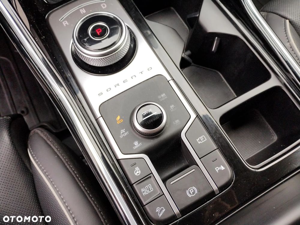 Kia Sorento 1.6 T-GDI HEV Prestige Line 4WD 7os - 24