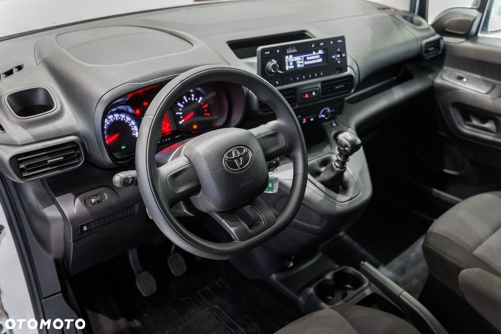 Toyota Proace City - 20