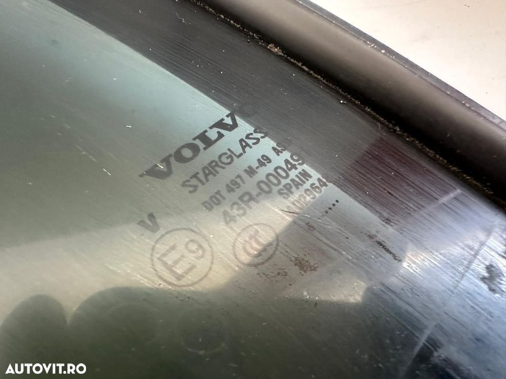 Geam stanga spate Volvo XC90 30799288 - 3