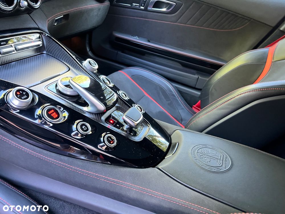 Mercedes-Benz AMG GT - 20