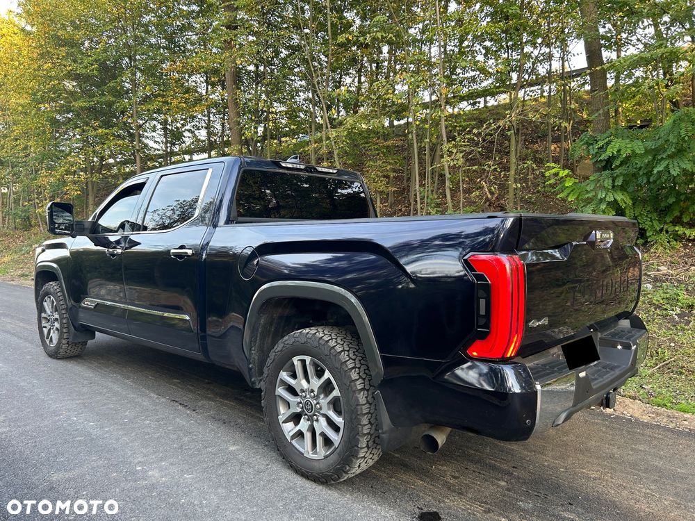 Toyota Tundra - 5