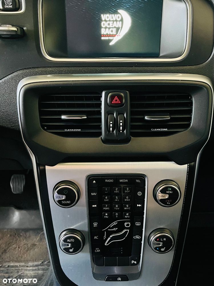 Volvo V40 D2 Drive-E Ocean Race - 24