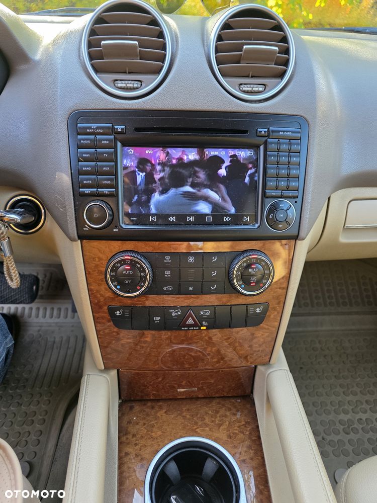 Mercedes-Benz ML - 6