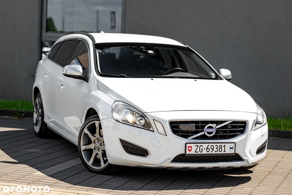Volvo V60 - 1
