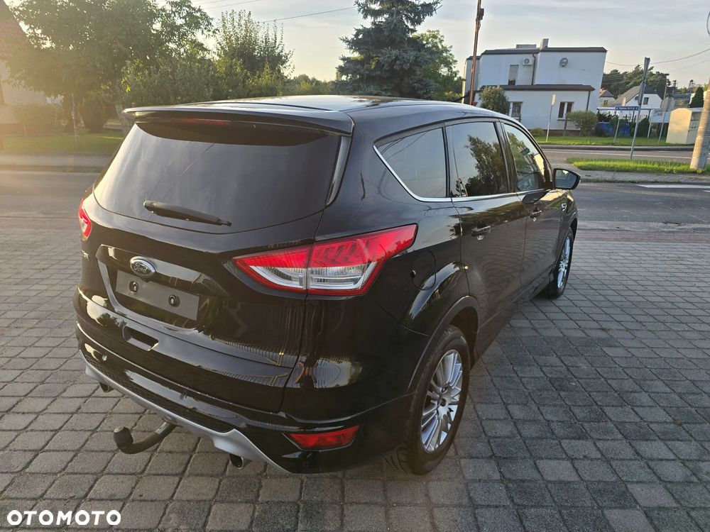 Ford Kuga 2.0 TDCi 2x4 Titanium - 5