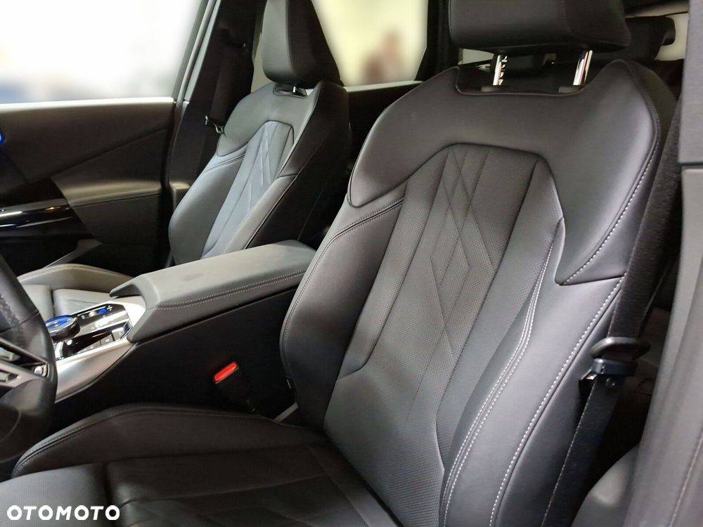 BMW X3 xDrive20d mHEV - 12