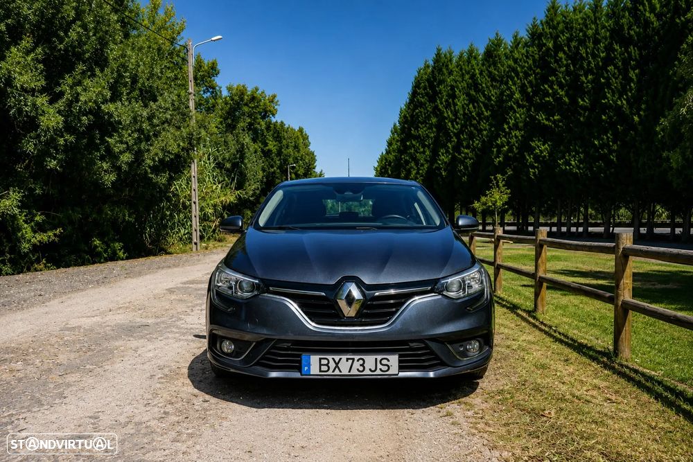 Renault Mégane 1.5 dCi Dynamique S - 13