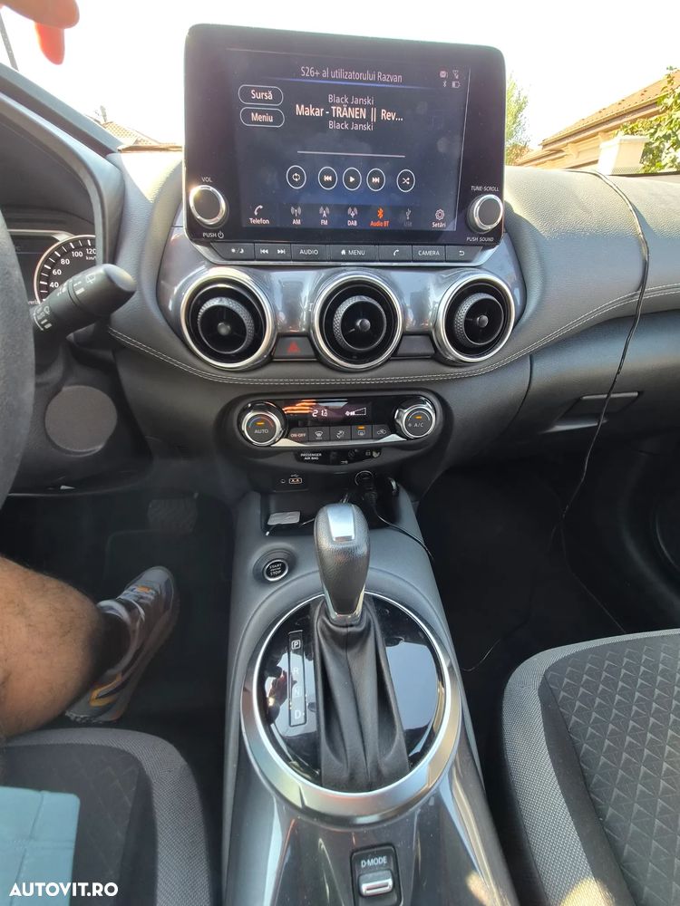 Nissan Juke DIG-T DCT N-Connecta - 8