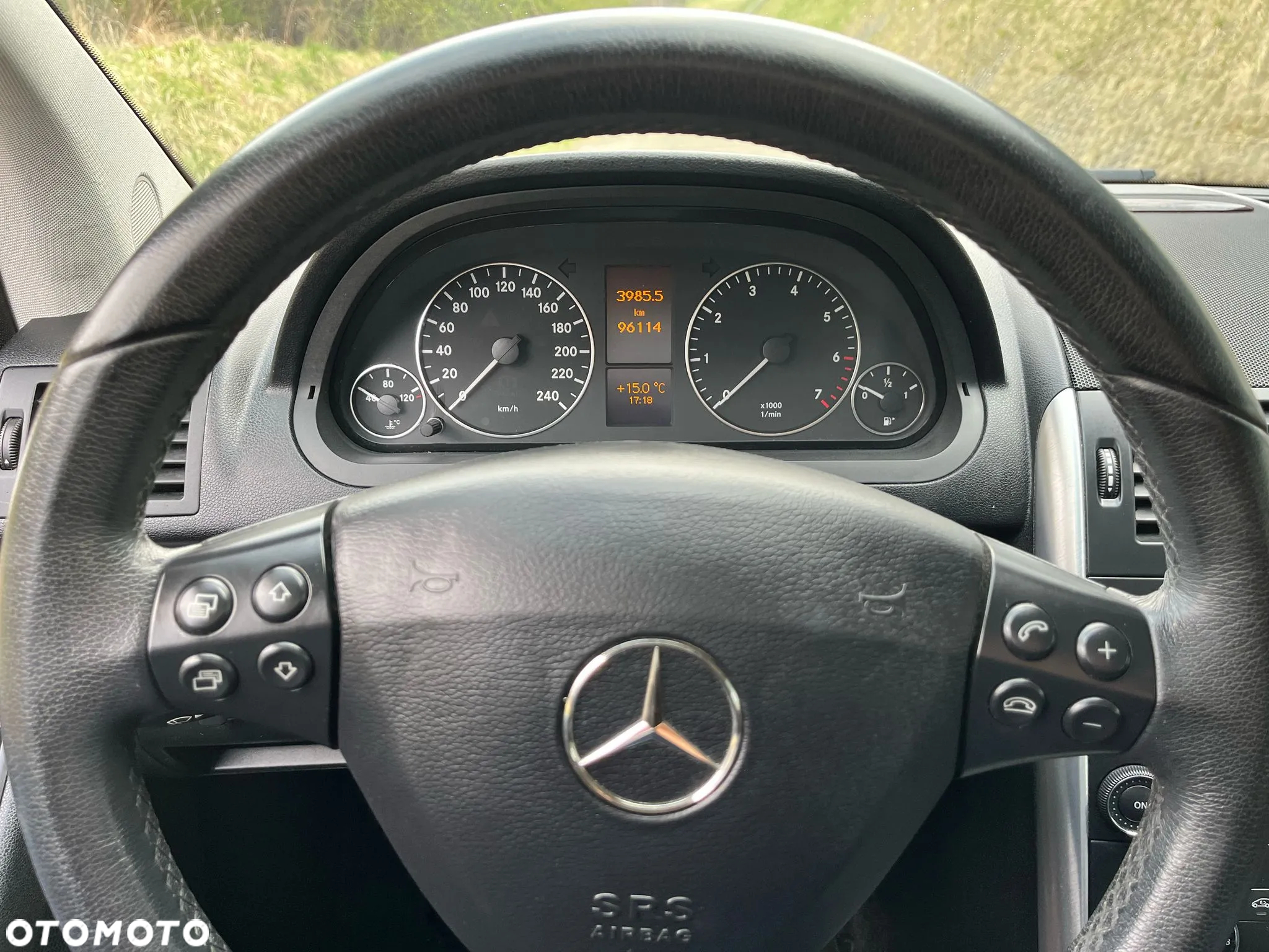 Mercedes-Benz Klasa A 160 BlueEFFICIENCY Avantgarde Special Edition - 25
