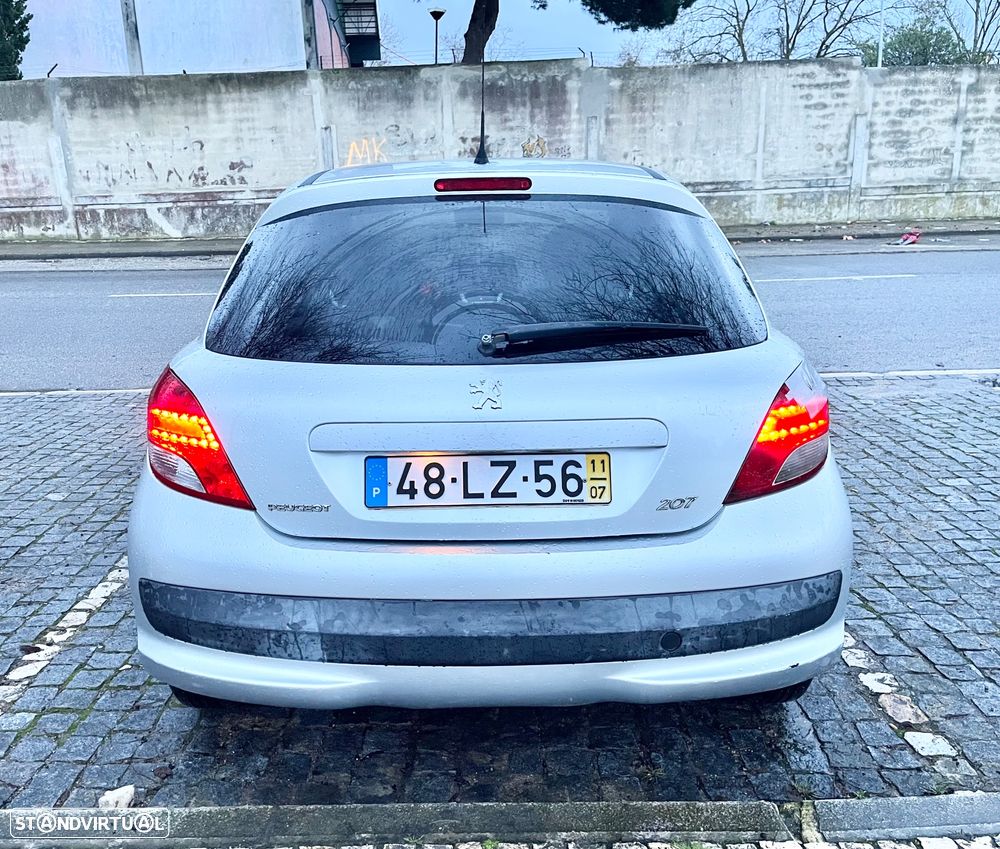 Peugeot 207 1.4 VTi Active - 5