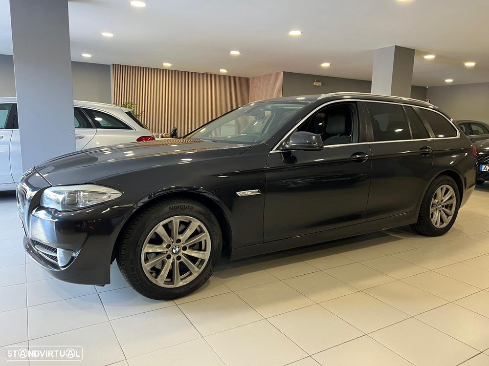 BMW 520 d Aut. — photo 2