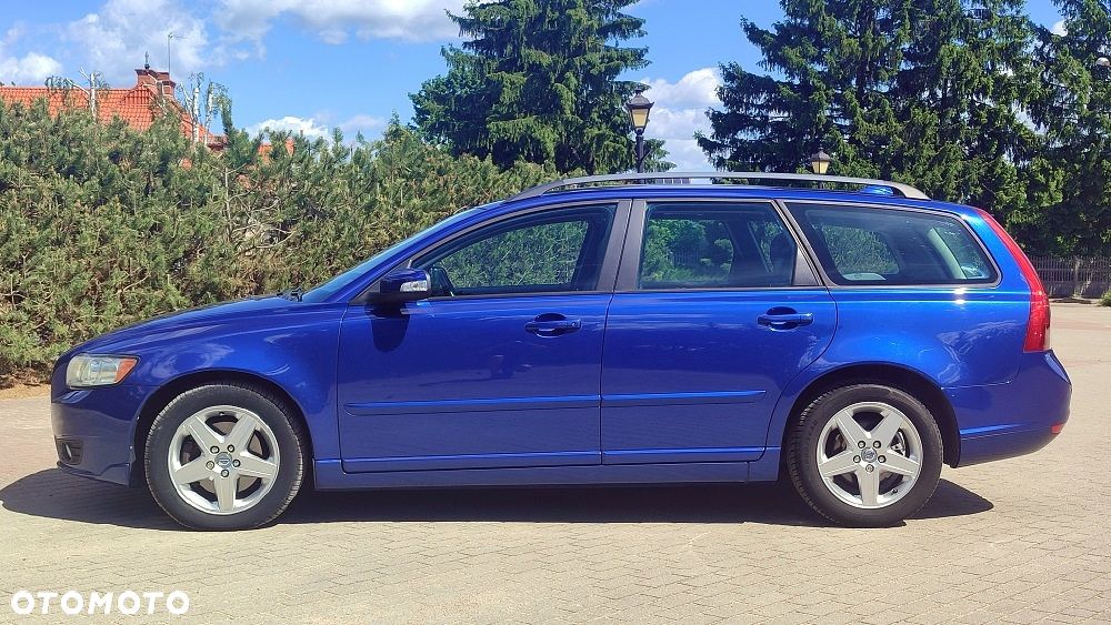Volvo V50 2.0D Momentum - 4