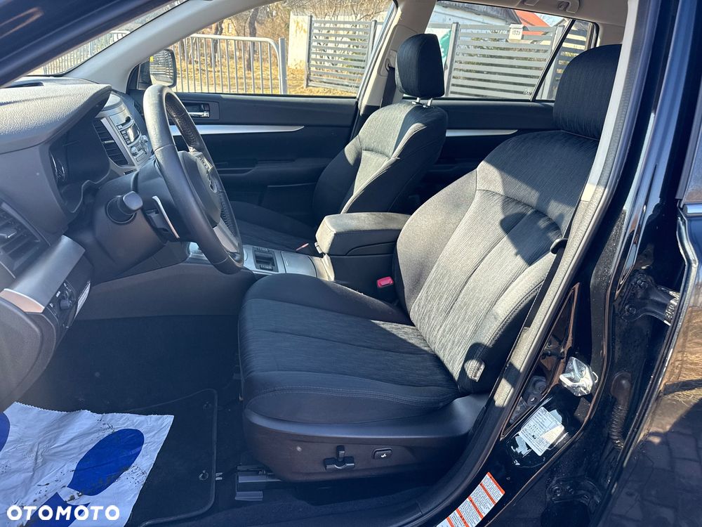 Subaru Legacy 2.0i Lineartronic Trend - 17