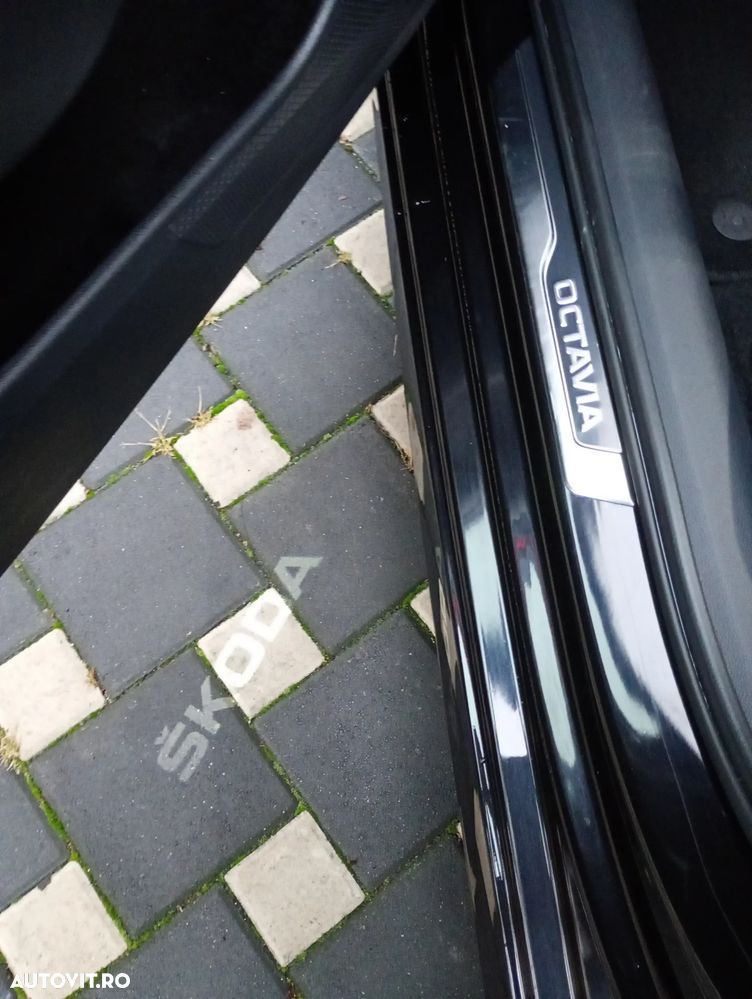 Skoda Octavia 2.0 TDI DSG Tour - 8