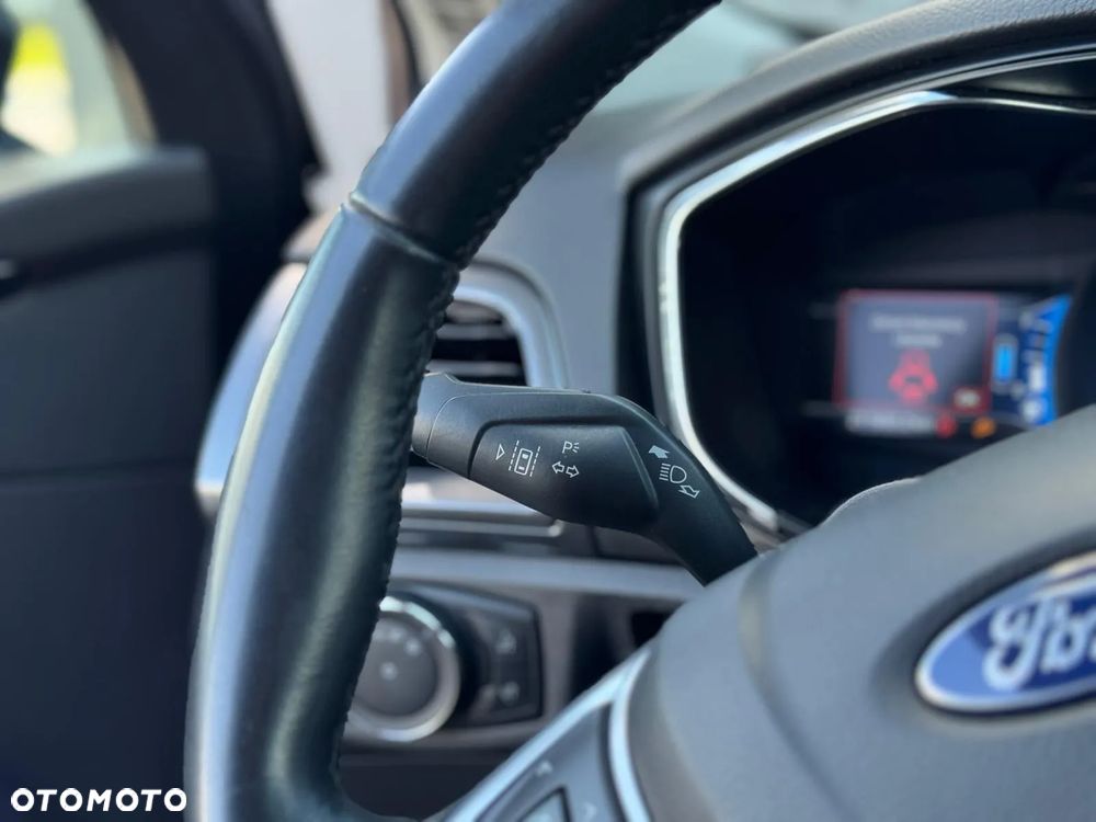 Ford Mondeo Turnier 2.0 Hybrid CVT - 19