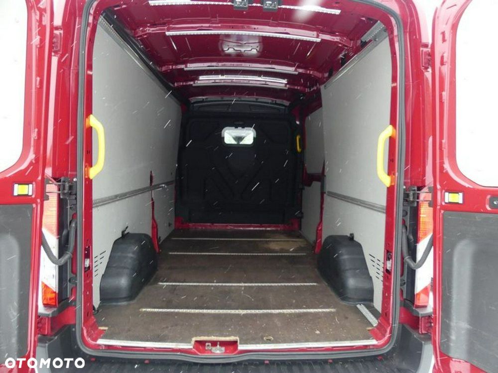Ford Transit - 15