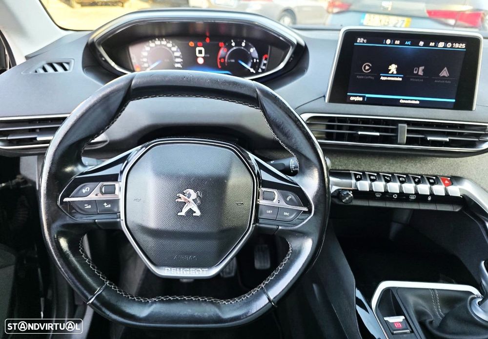 Peugeot 5008 1.5 BlueHDi Allure - 17