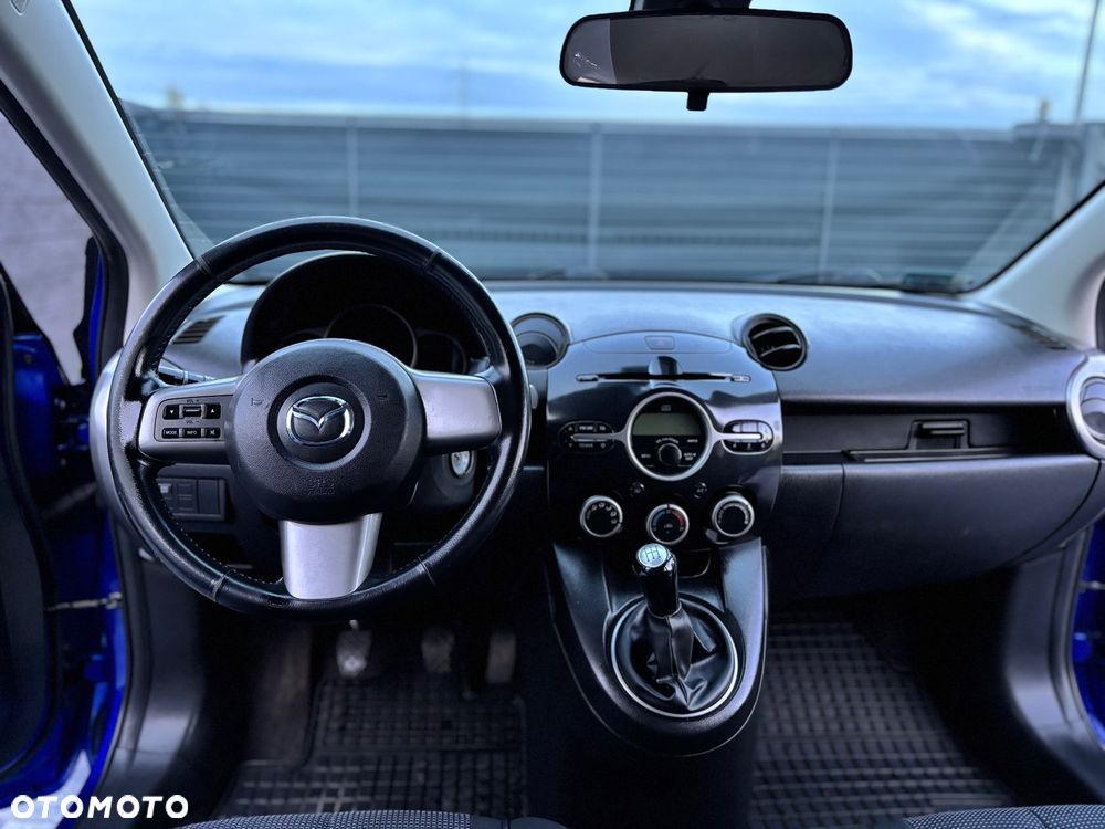 Mazda 2 - 14