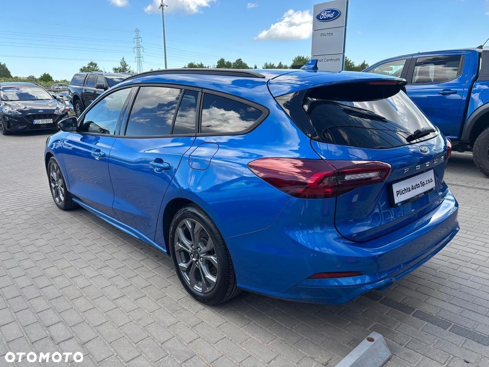 Ford Focus 1.0 EcoBoost mHEV ST-Line X - 10