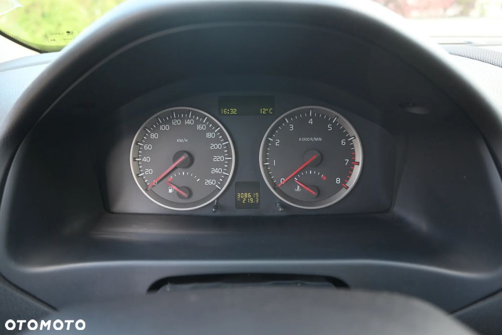 Volvo V50 T5 Summum - 10