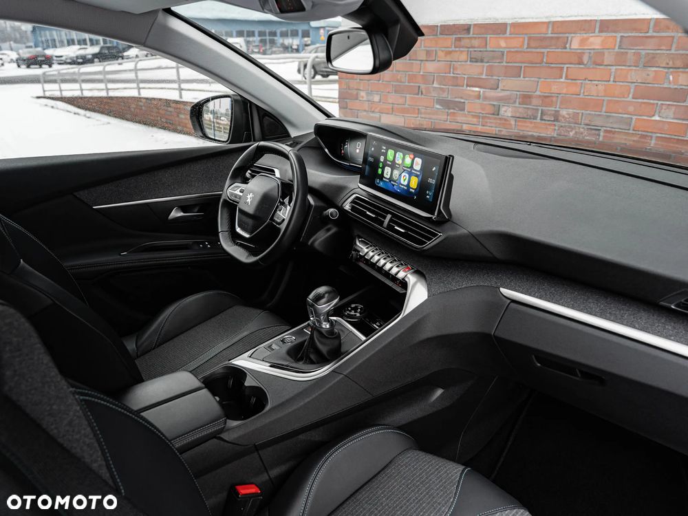 Peugeot 3008 1.5 BlueHDi Allure Pack S&S - 24