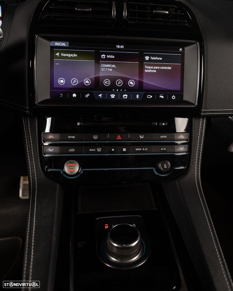 Jaguar F-Pace 2.0 i4D R-Sport Aut. - 30