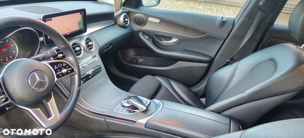 Mercedes-Benz Klasa C 220 d 9G-TRONIC - 9