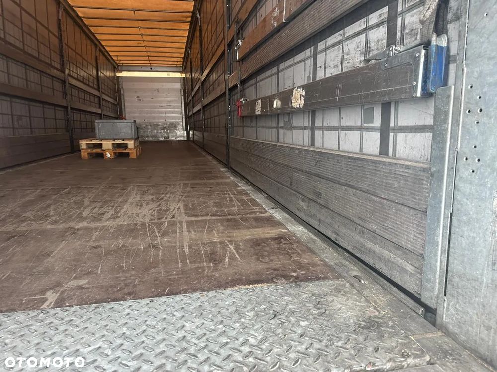 Schmitz Cargobull - 10