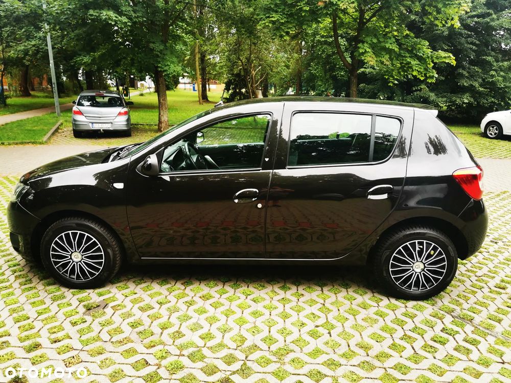 Dacia Sandero TCe 90 Laureate - 8