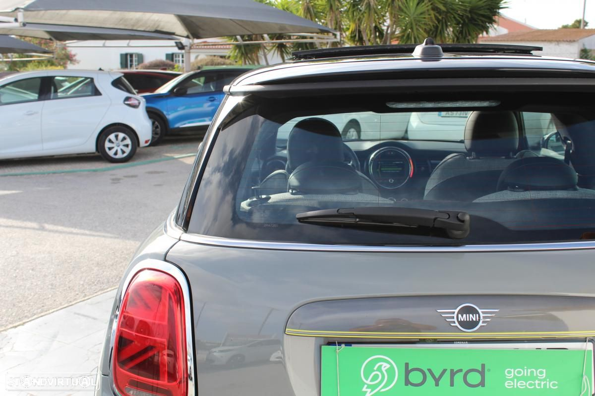 MINI 3 Portas Cooper SE - 9