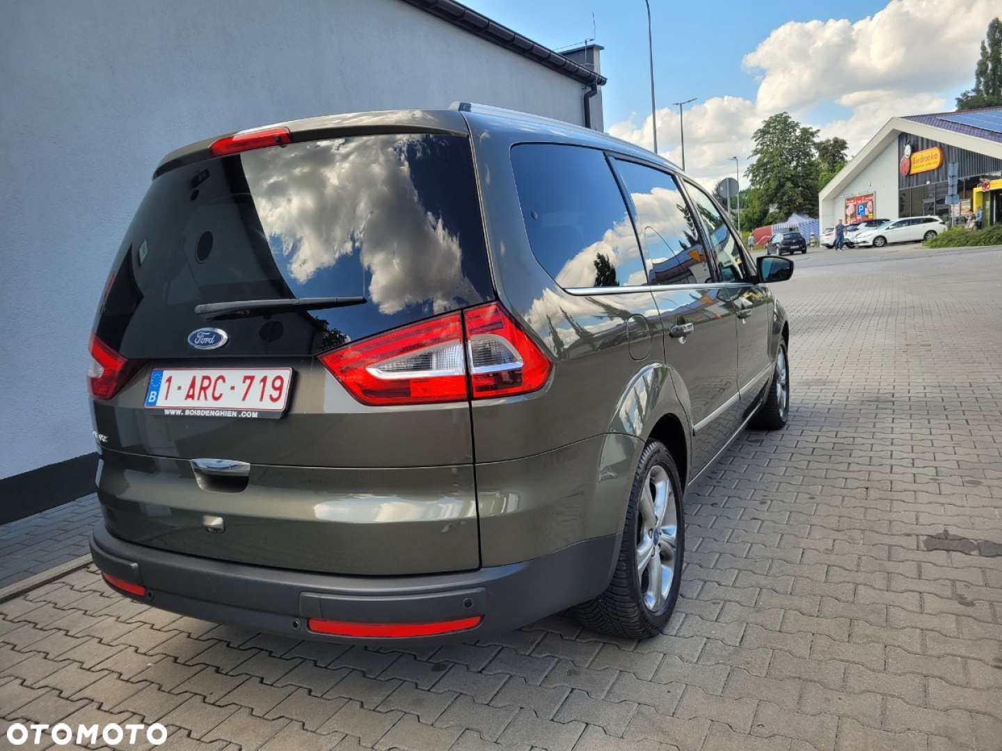 Ford Galaxy - 10