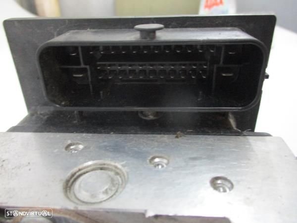 Abs  Audi A4 Avant (8Ed, B7) - 5