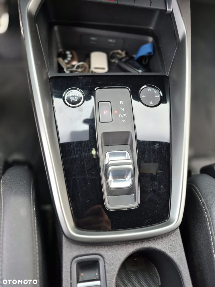 Audi A3 Limousine 35 TFSI S tronic S line - 18