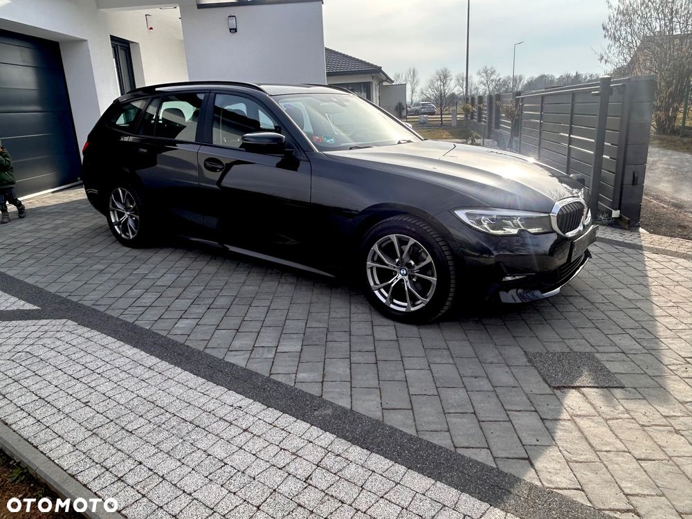 BMW Seria 3 320i Sport Line - 8