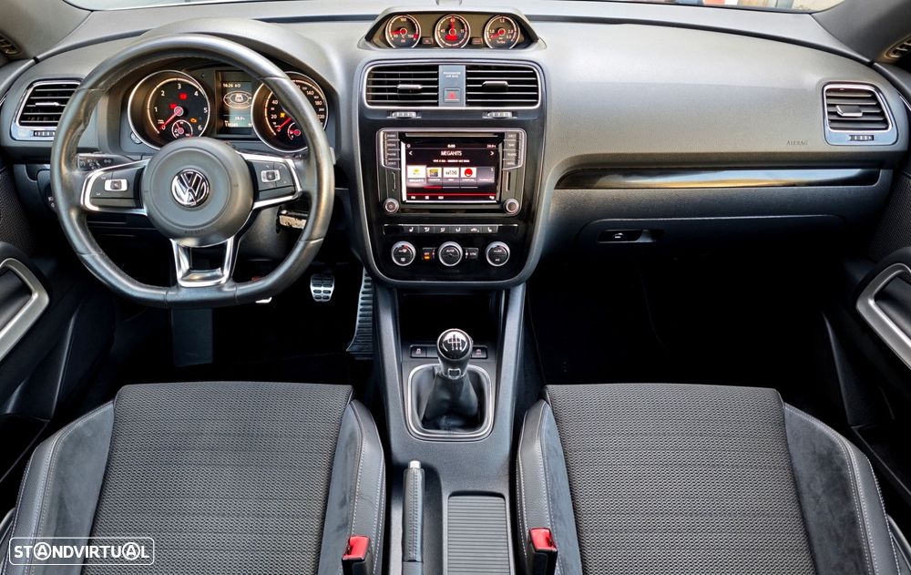 VW Scirocco 2.0 TDI Sport - 10