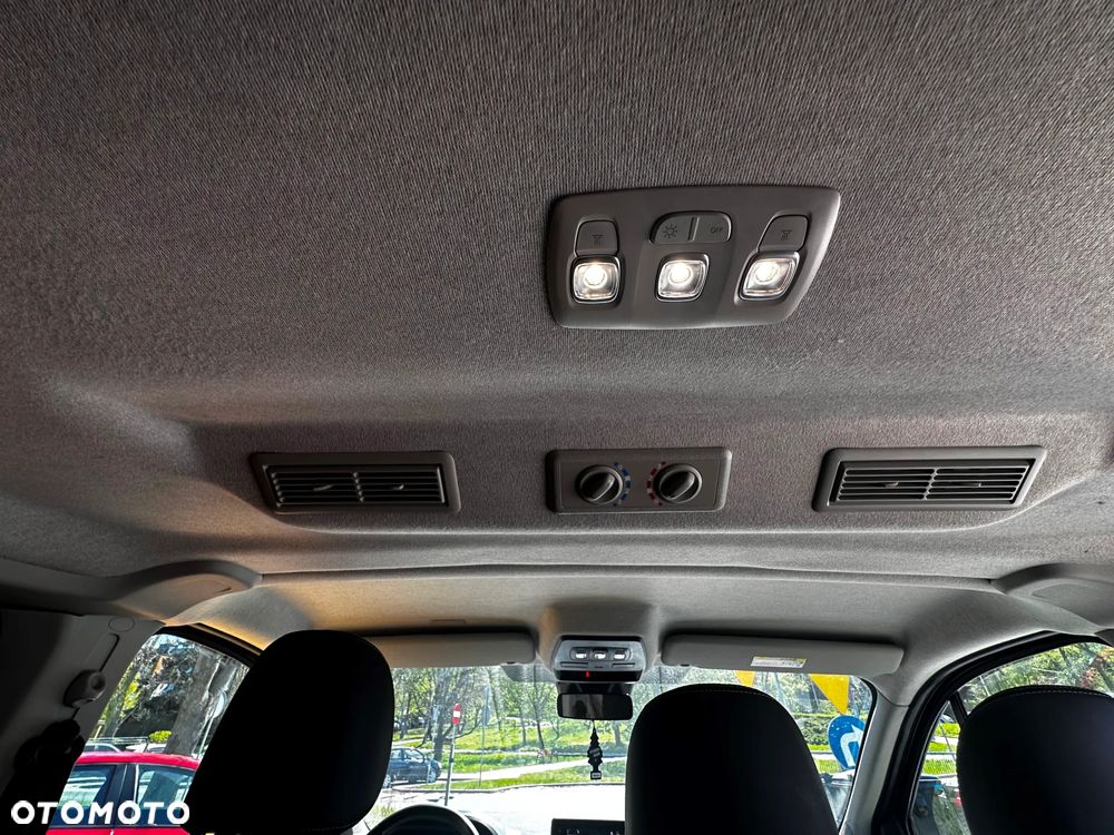 Renault Trafic - 14