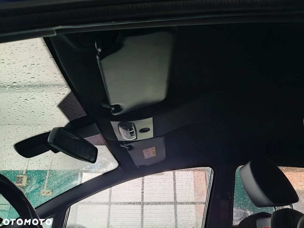 Ford Fiesta 1.6 EcoBoost ST - 18