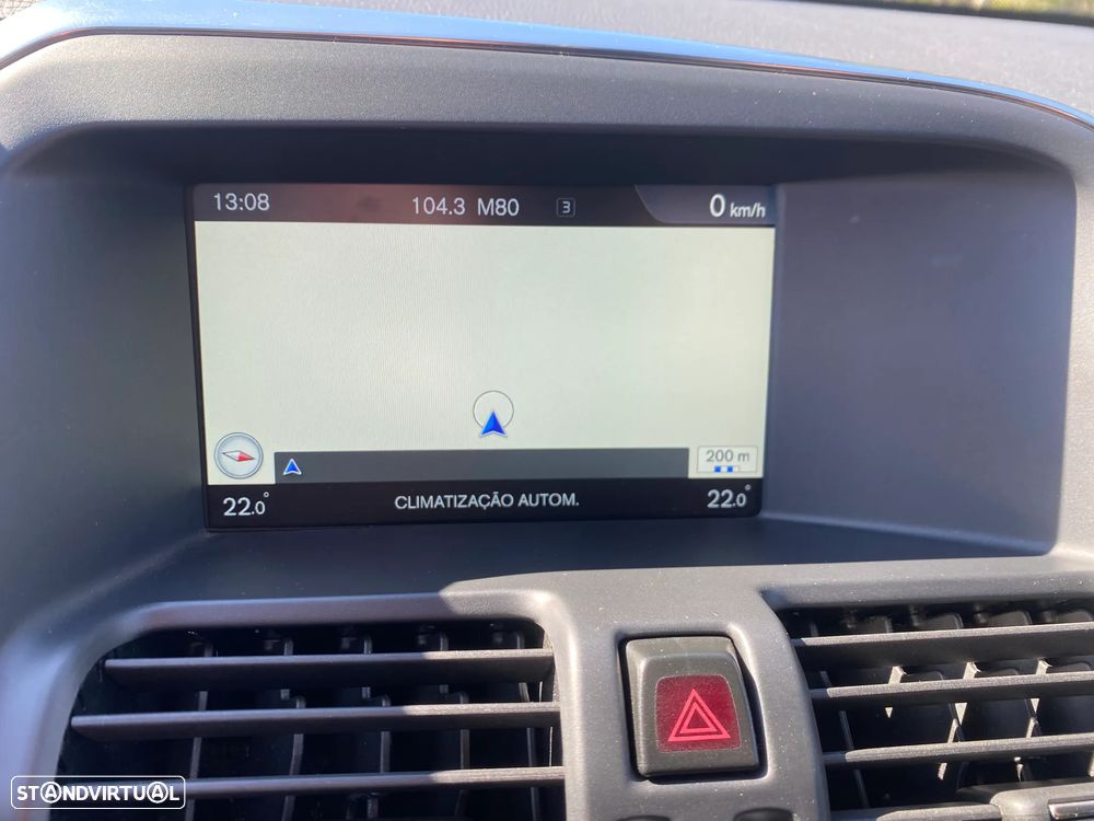 Volvo XC 60 D3 Geartronic Momentum - 30