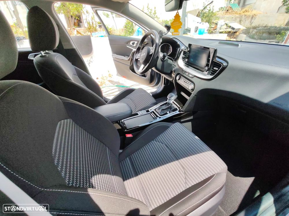 Kia XCeed 1.6 GDi PHEV Drive - 9