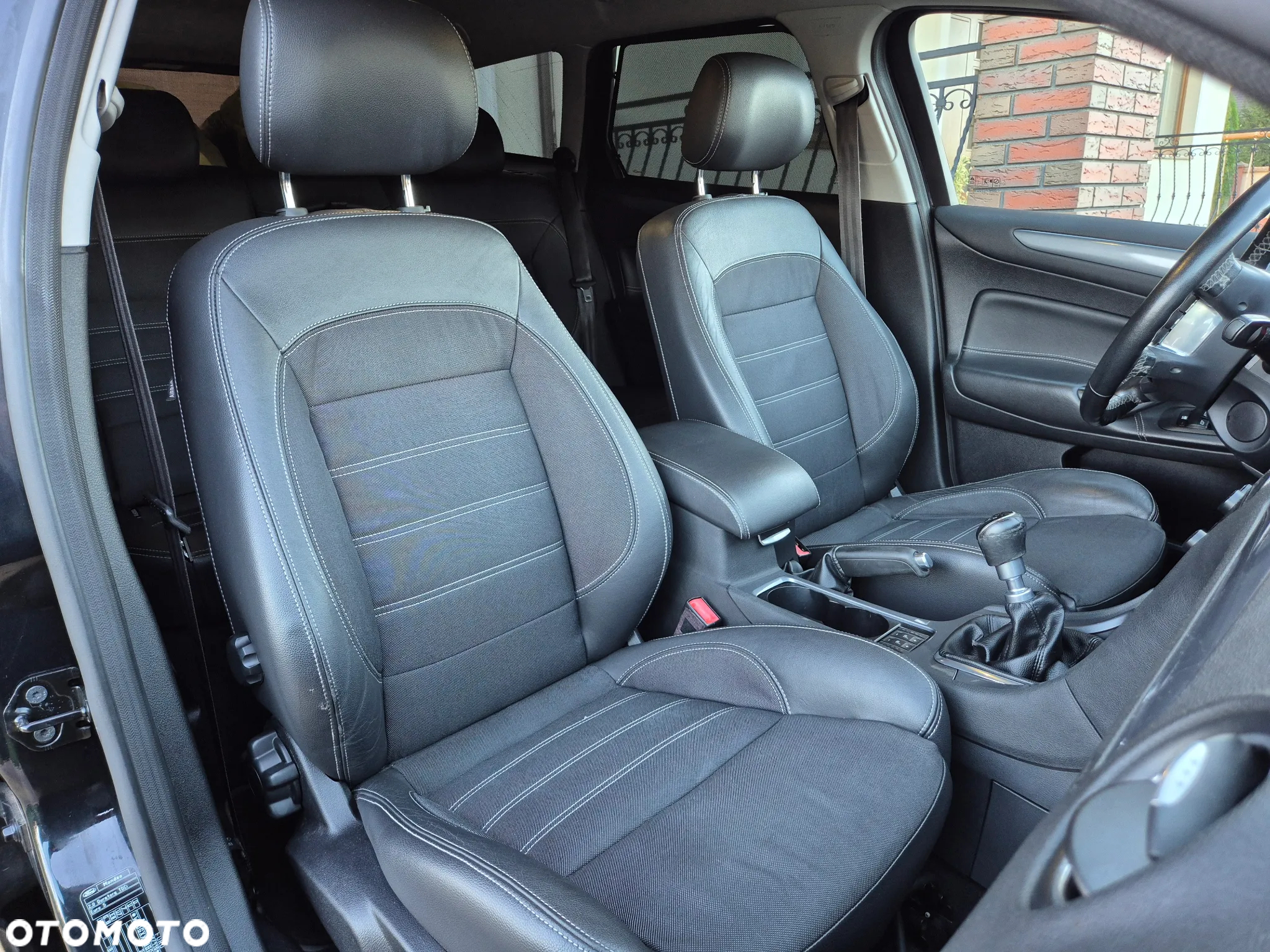 Ford Mondeo 2.0 TDCI Champions Edition - 19