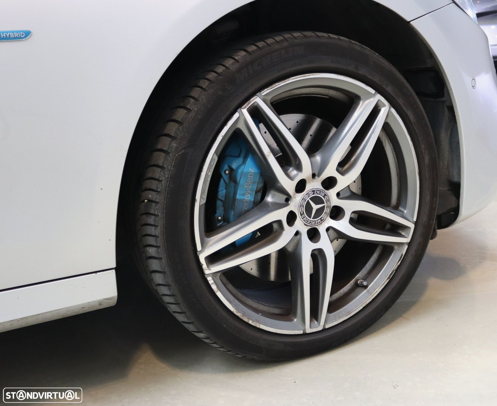 Mercedes-Benz E 350 e AMG - 3