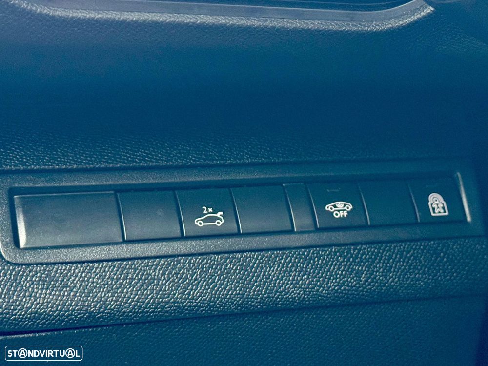 Peugeot 5008 1.2 PureTech Allure Grip Control EAT6 - 50