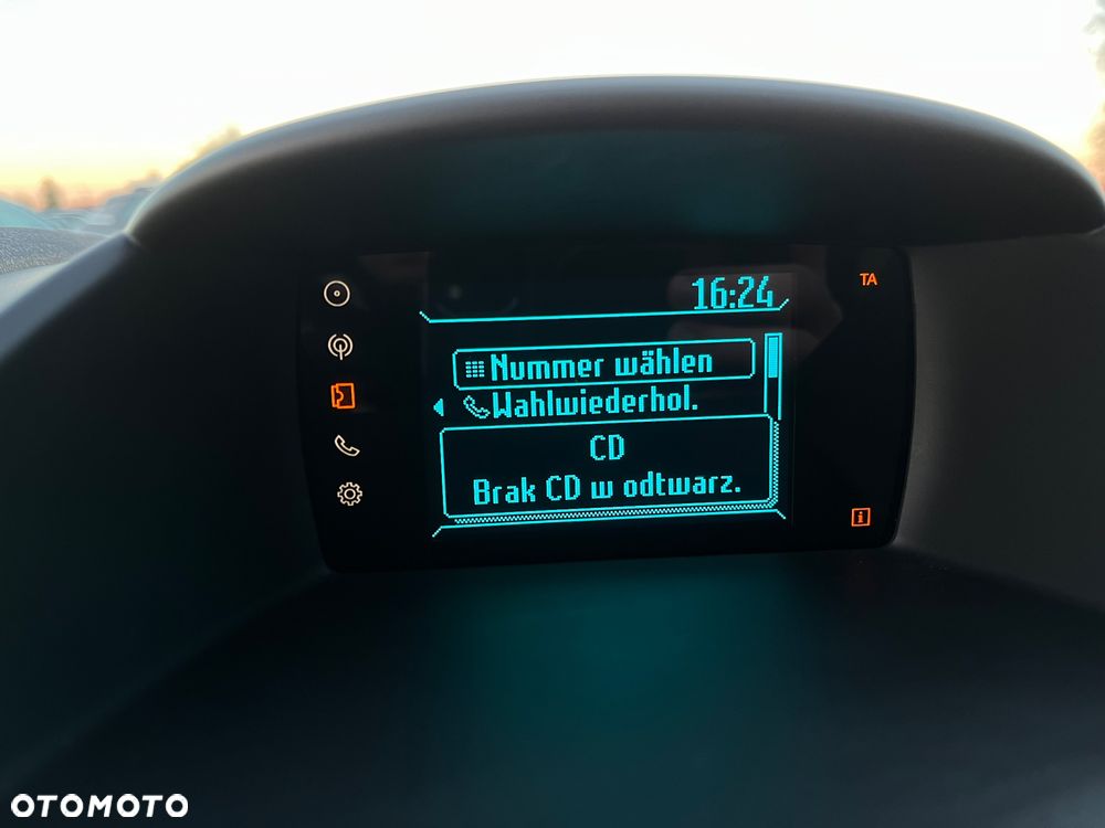 Ford Fiesta 1.0 EcoBoost Start-Stop Champions Edition - 16