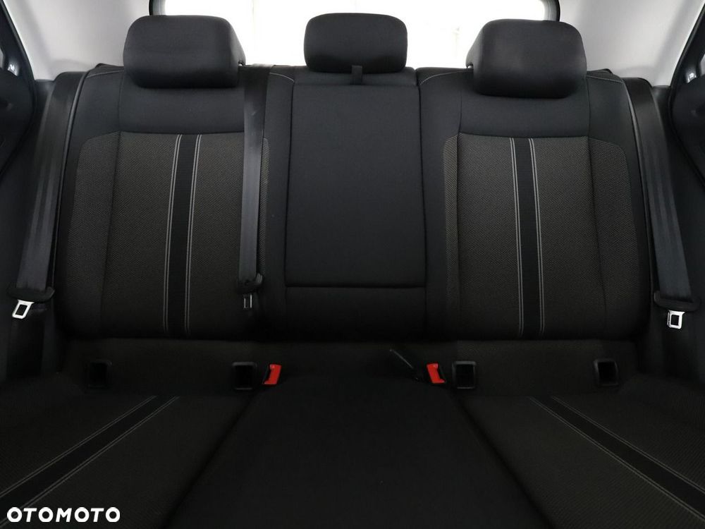 Volkswagen T-Roc 1.0 TSI Style - 19